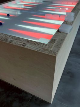 Viktor Heit BackGammon Tisch, modernes Design